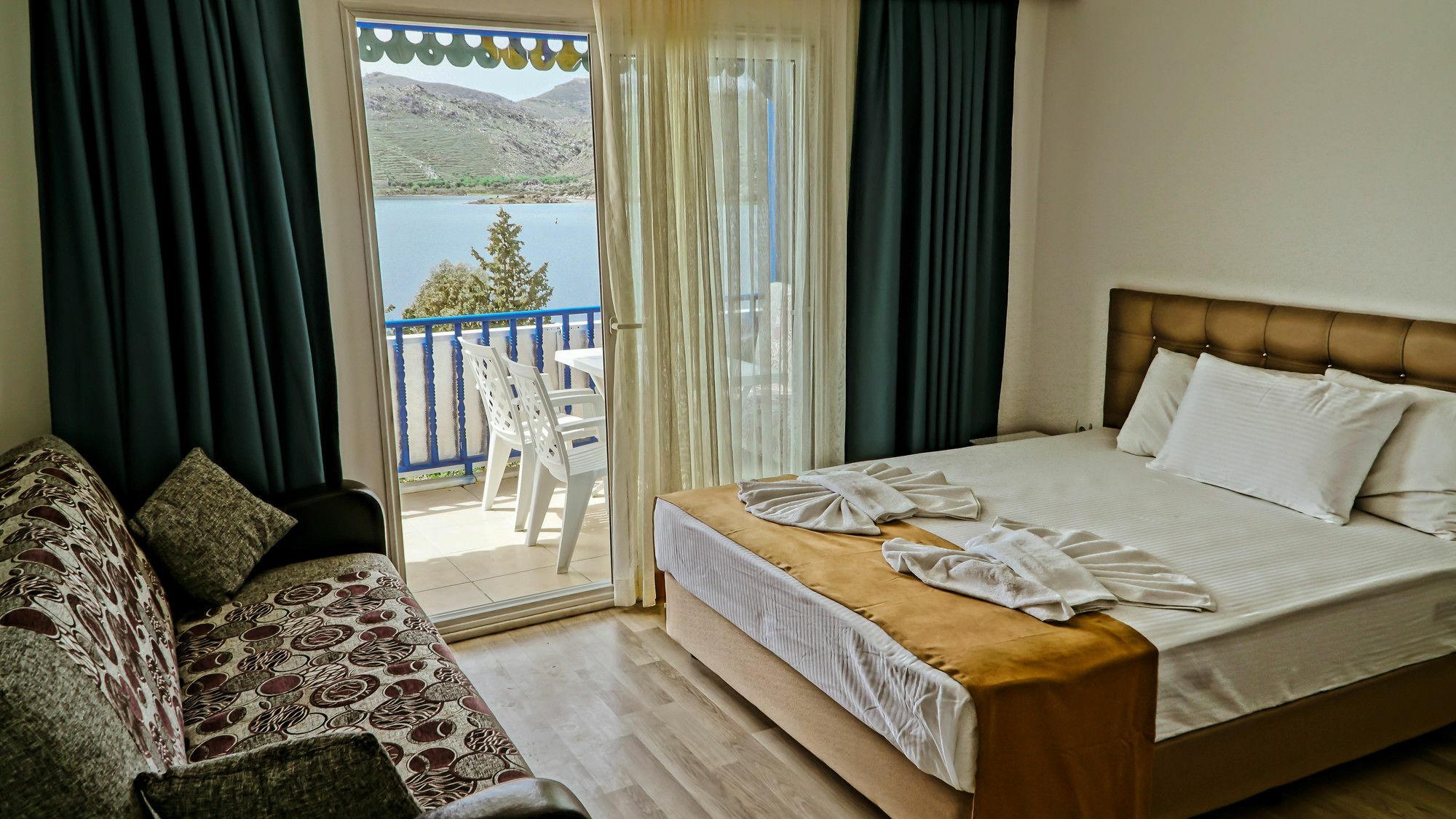 Lemon Garden Boutique Hotel Bozburun Exterior photo